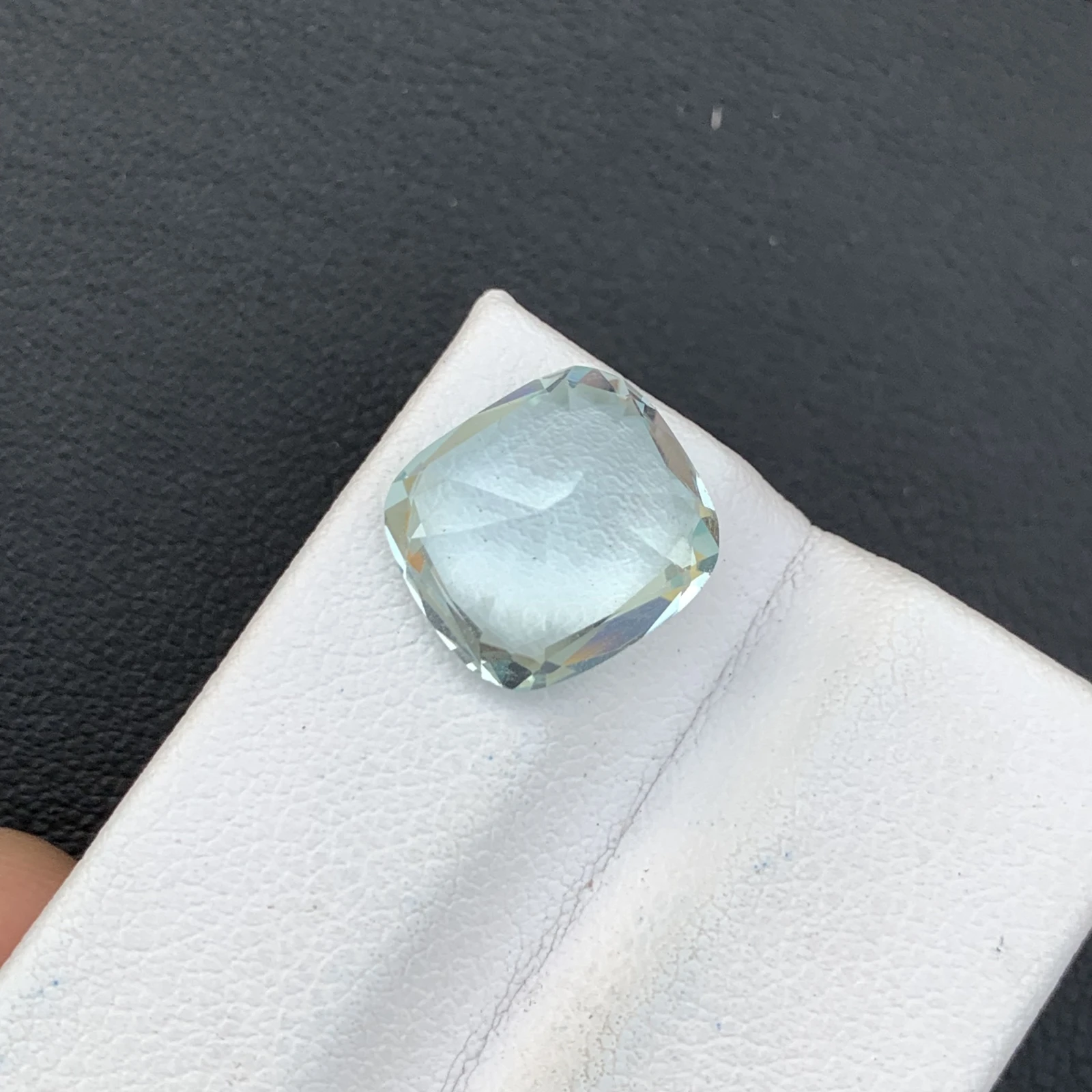 Natural Greenish Blue Aquamarine 5.65 Carat Faceted Cushion Shape Loose Gemstone For Jewelry Making — view 4